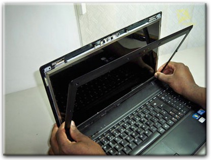 Замена экрана ноутбука Lenovo в Евпатории