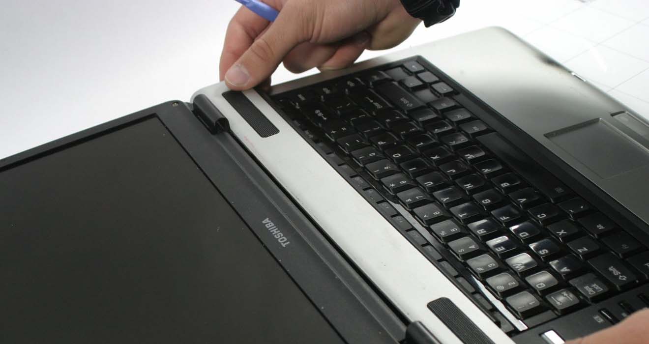 ремонт ноутбуков Тошиба в Евпатории