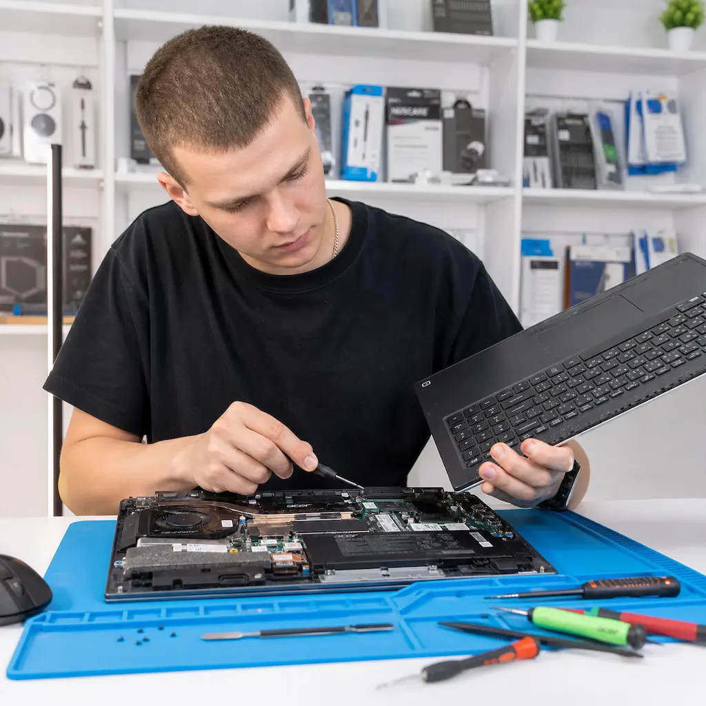 заменить клавиатуру на ноутбуке Acer в Евпатории
